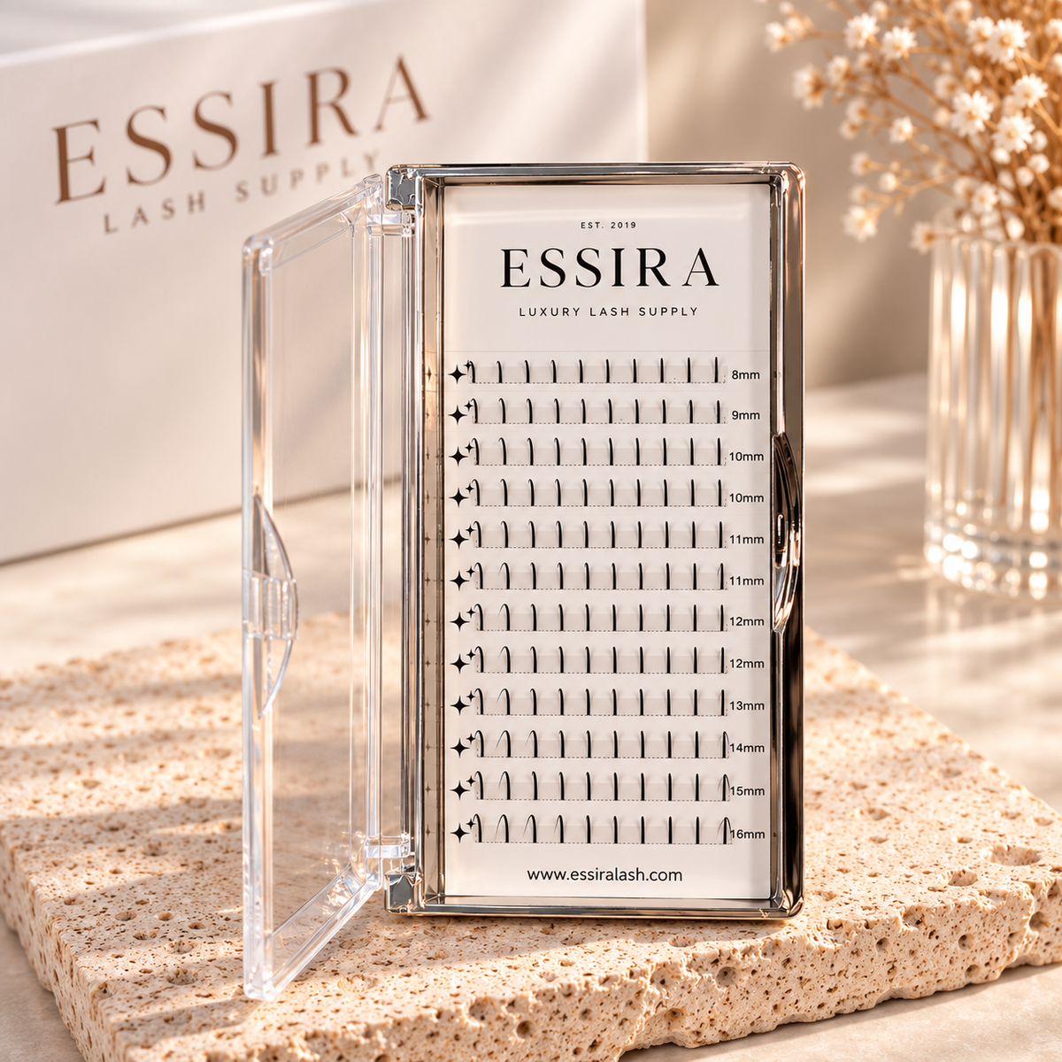 Essira Pixie Lashes mixed length tray